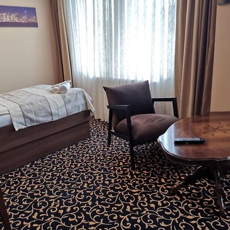 Hotel Zum Weissen Ochsen Aalen Extérieur photo