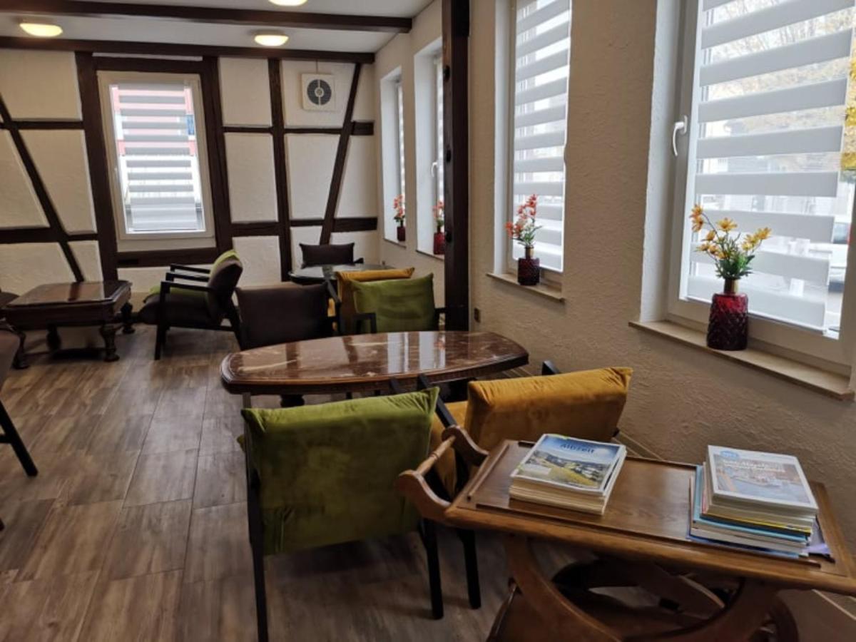 Hotel Zum Weissen Ochsen Aalen Extérieur photo