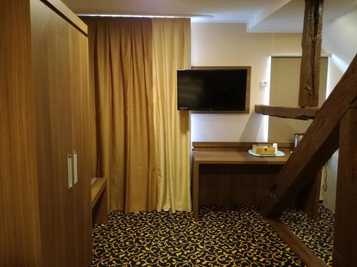 Hotel Zum Weissen Ochsen Aalen Extérieur photo